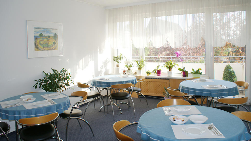 Buergerhaus Hotel Steinbach im Taunus Exterior photo